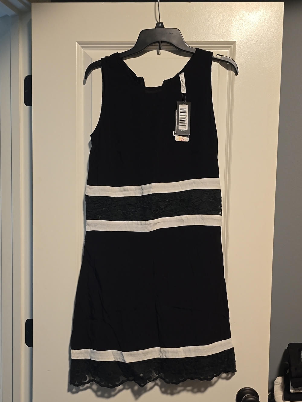 NWT Black and White Sleeveless Midi Dress with Lace Trim